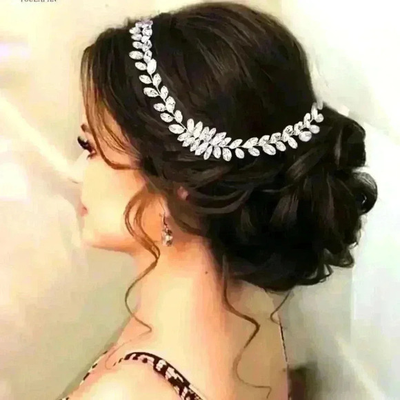 Luxury Bridal Crystal Hair Piece Comb - Picture 7 of 8